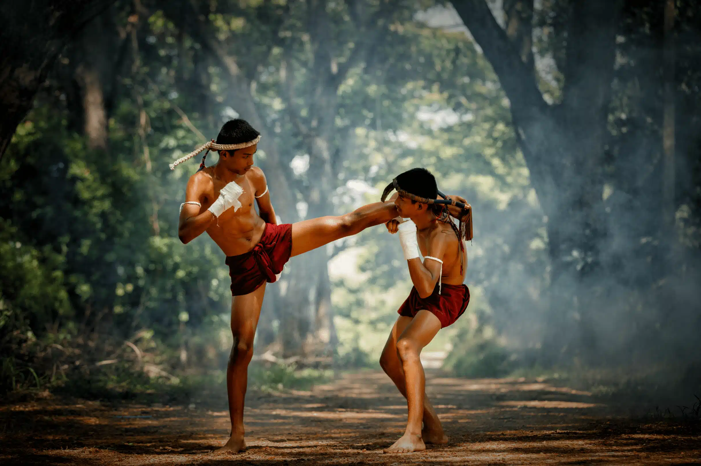 pratiquants-boxe-thai-en-thailande