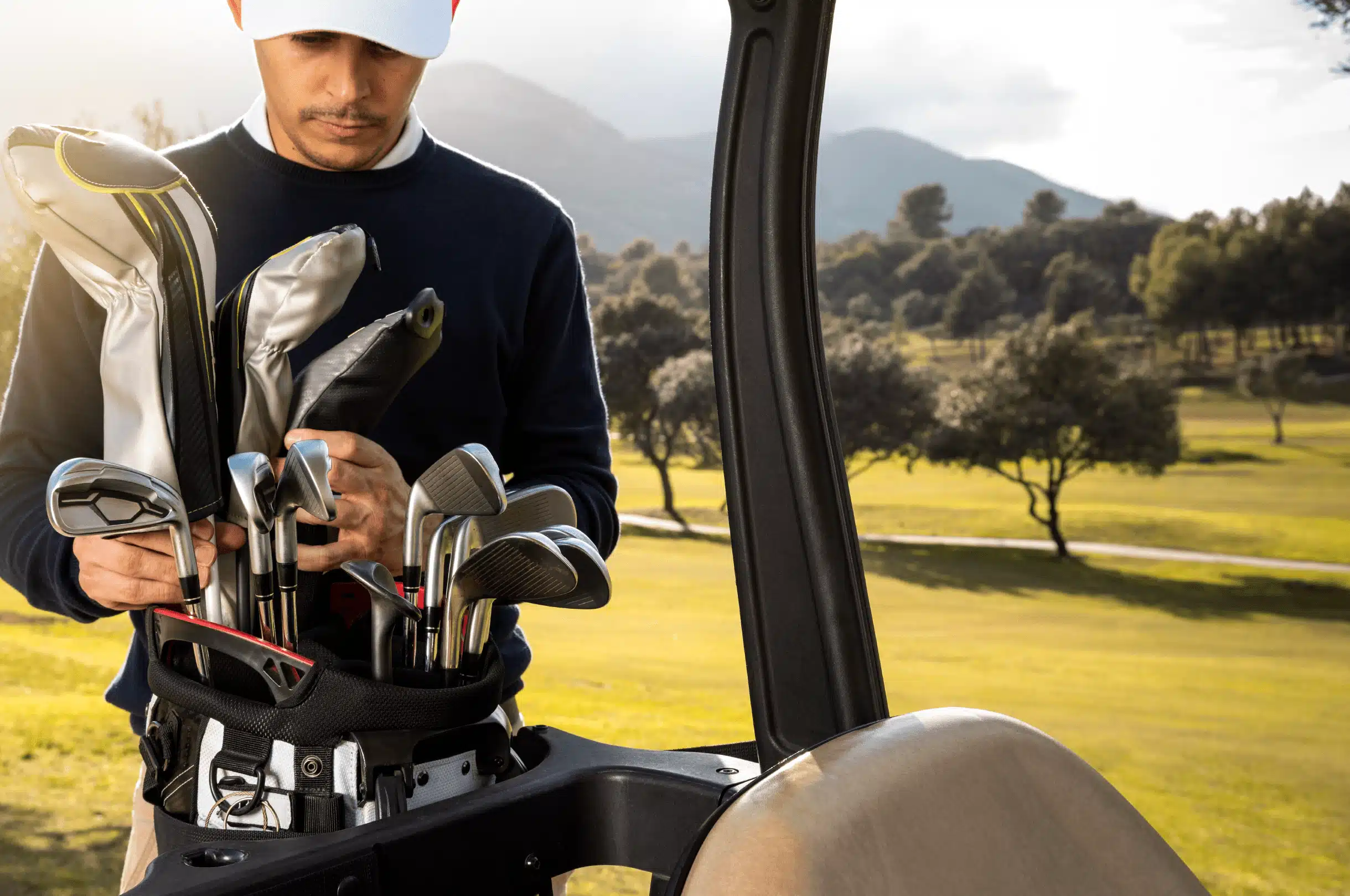 Quel est le matériel nécessaire pour une partie de golf ?
